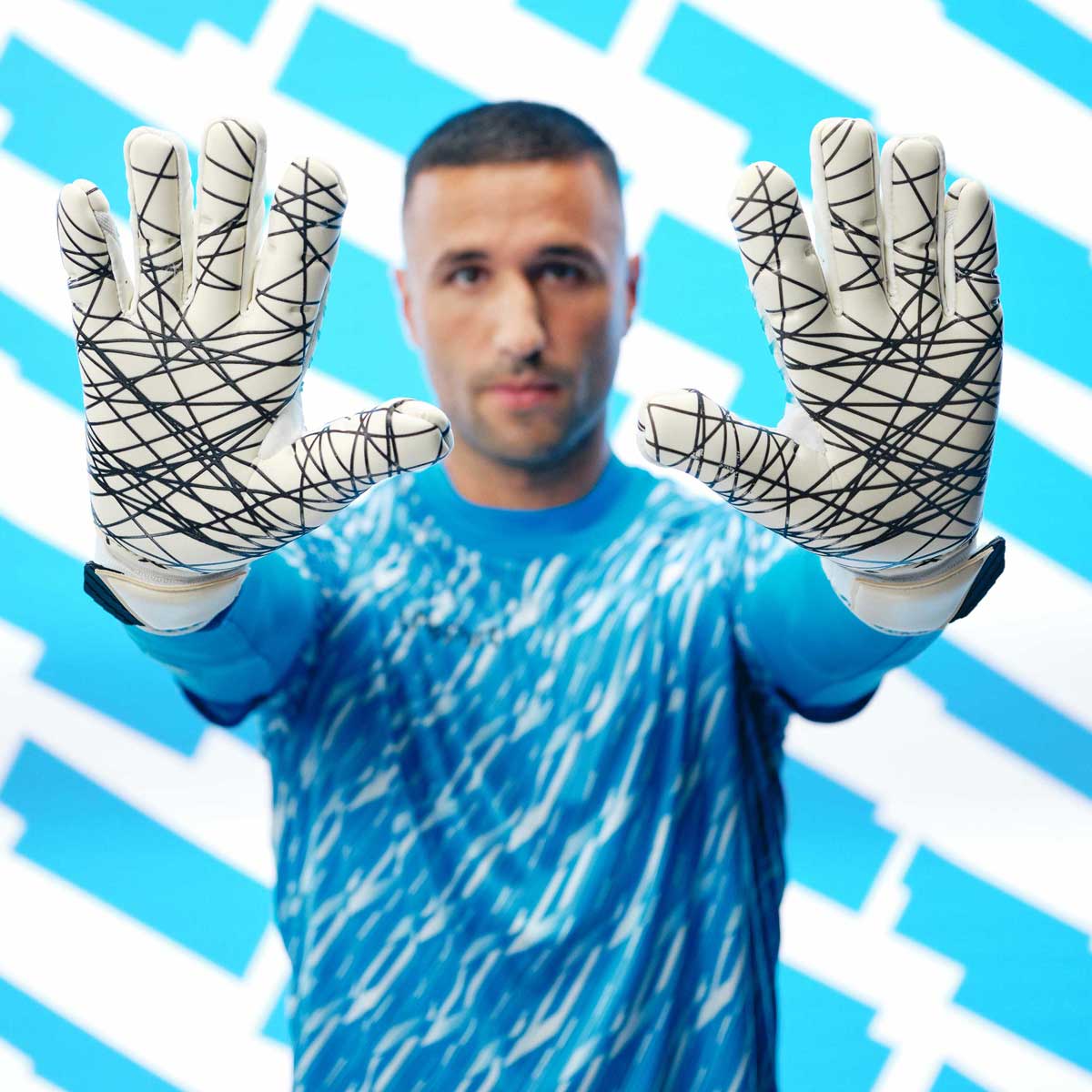 Progressive Goalkeeper Bundle cyan/white