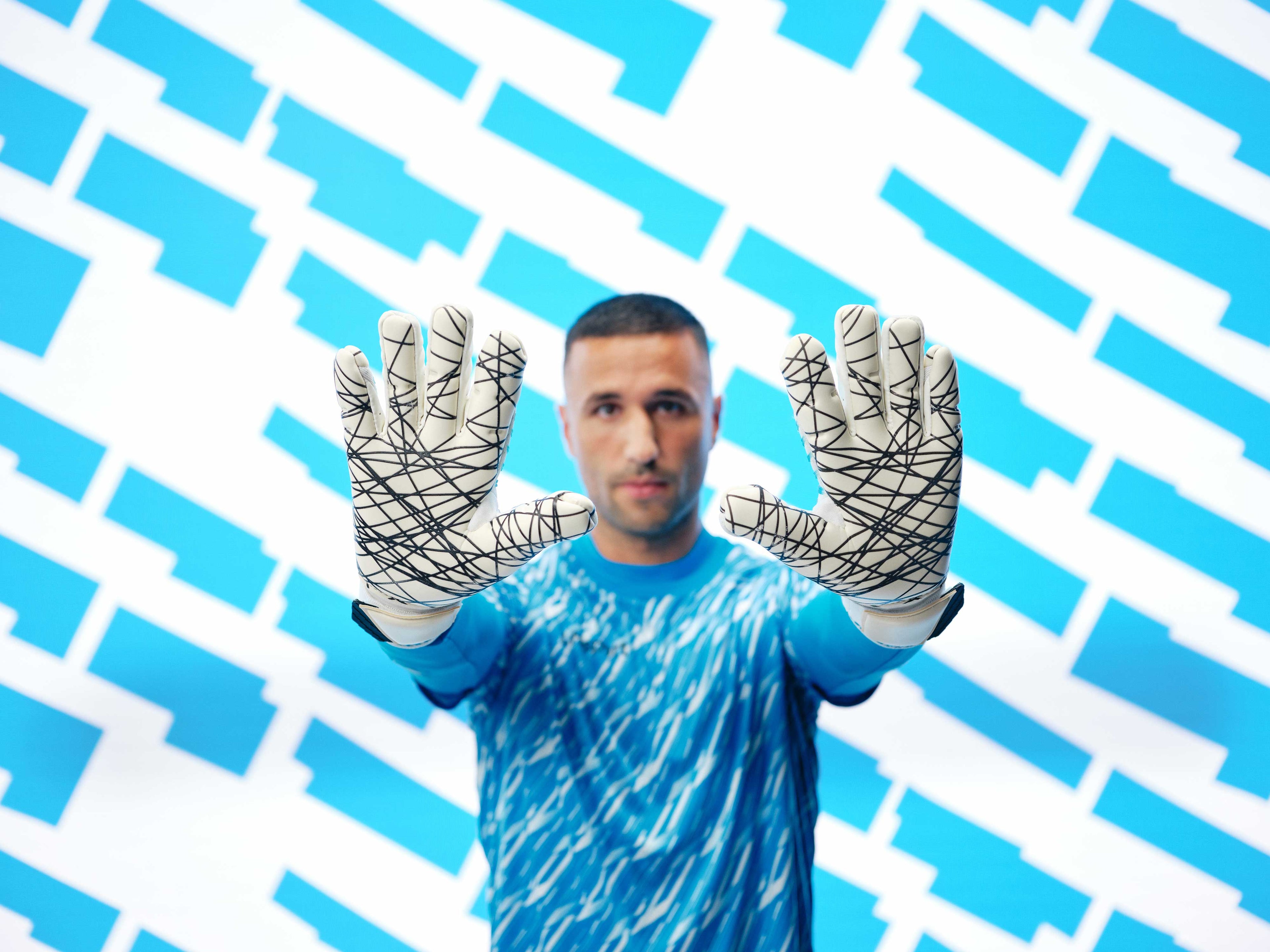 Progressive Goalkeeper Bundle cyan/white