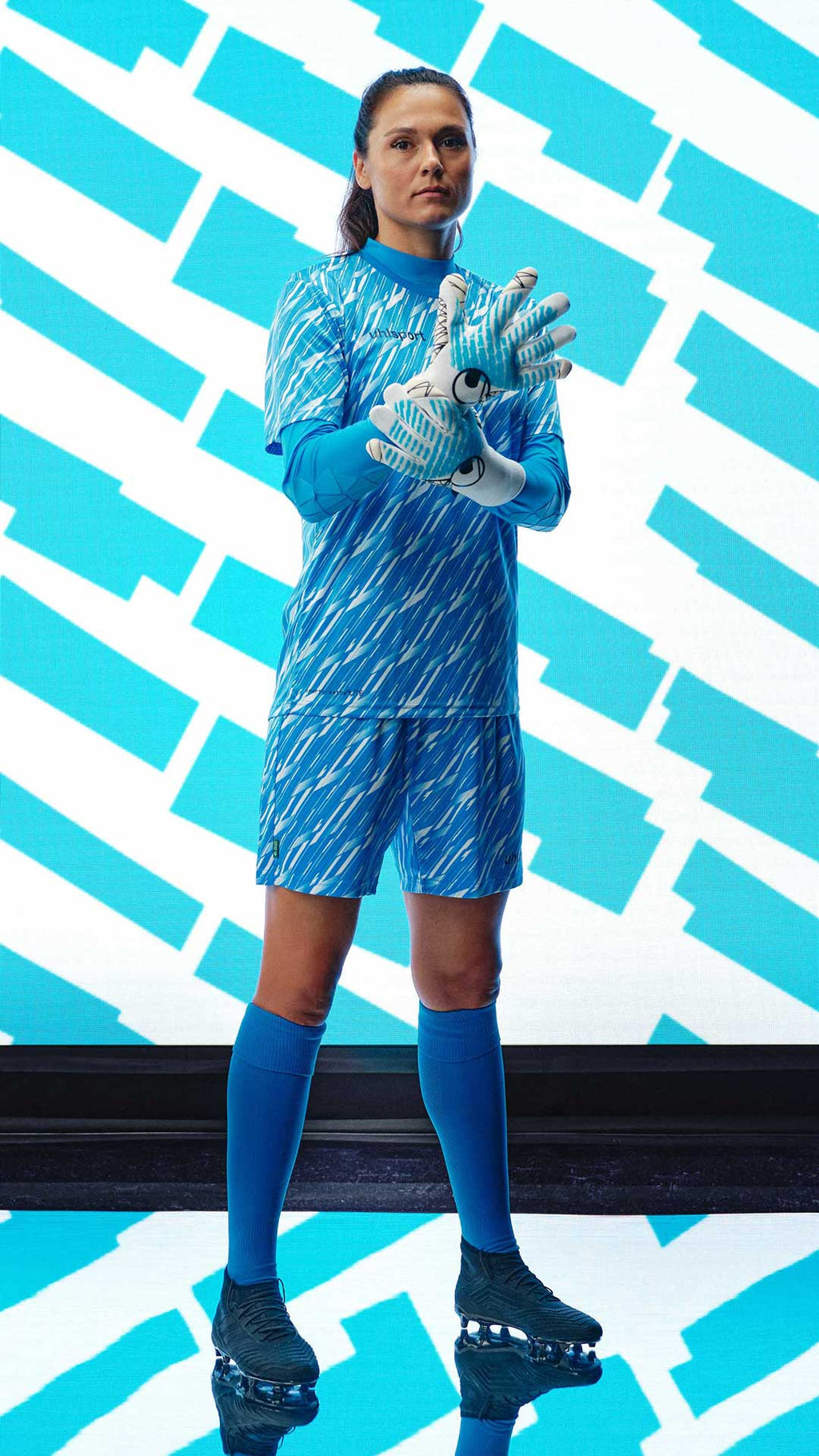 Progressive Goalkeeper Bundle cyan/white