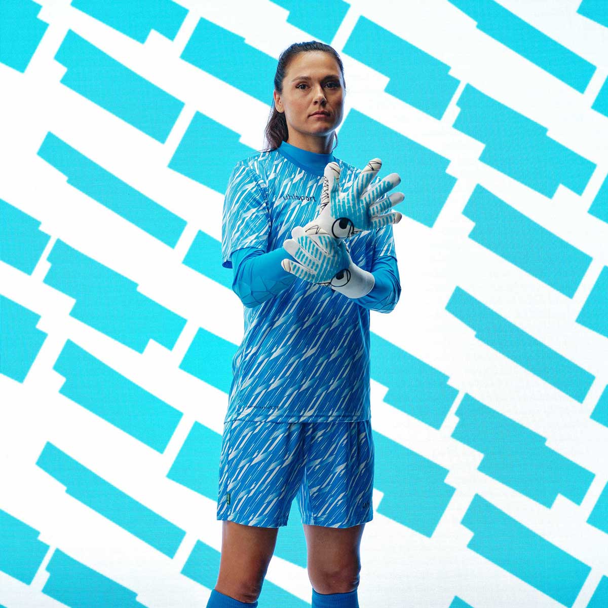 Progressive Goalkeeper Bundle cyan/white