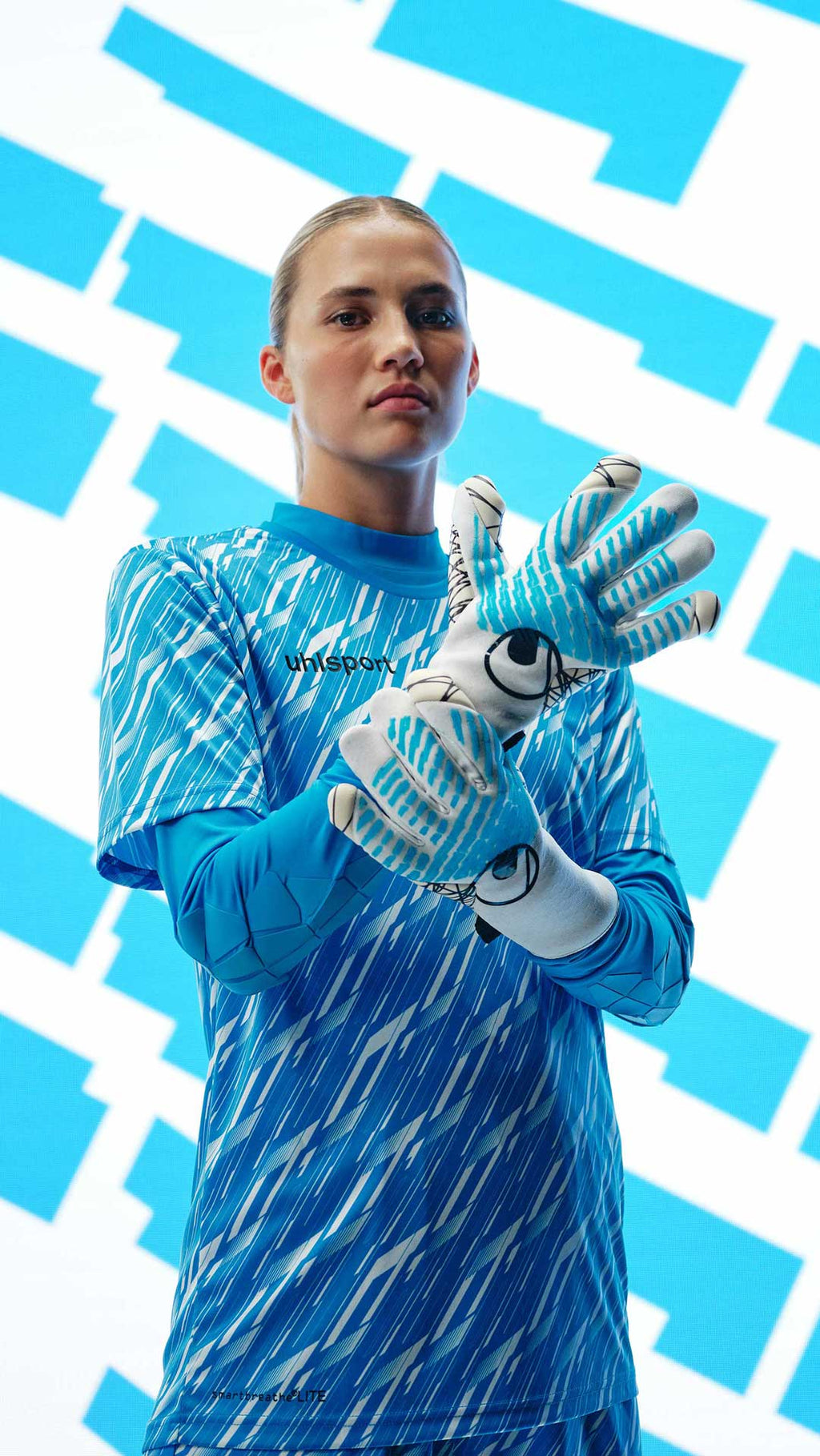 Progressive Goalkeeper Bundle cyan/white