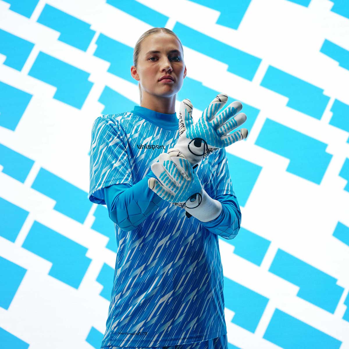 Progressive Goalkeeper Bundle cyan/white