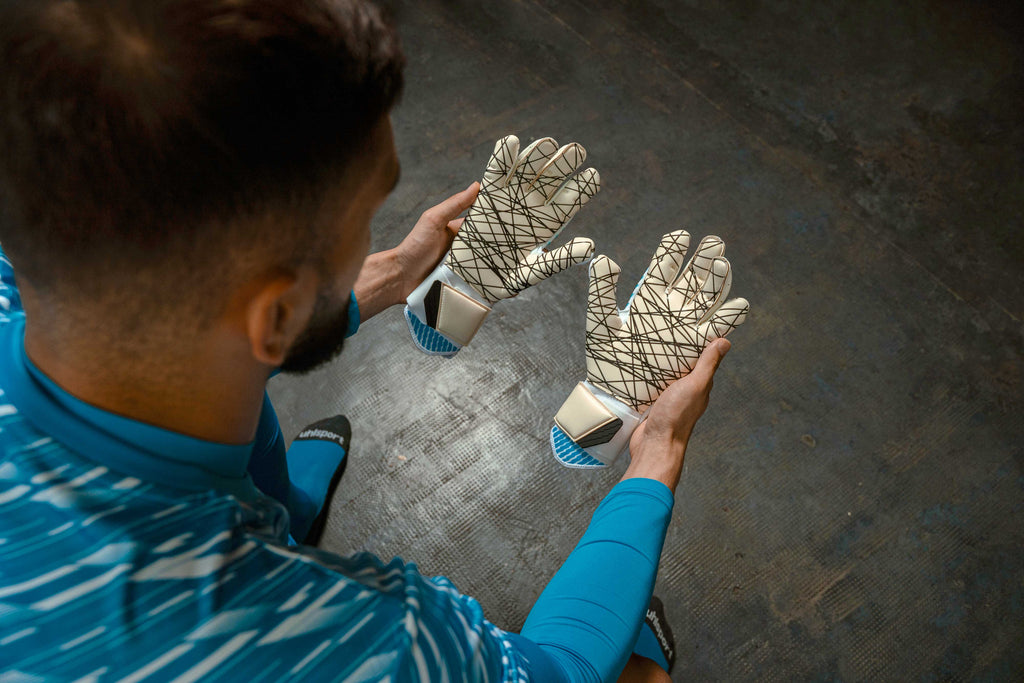 Progressive Goalkeeper Bundle cyan/white