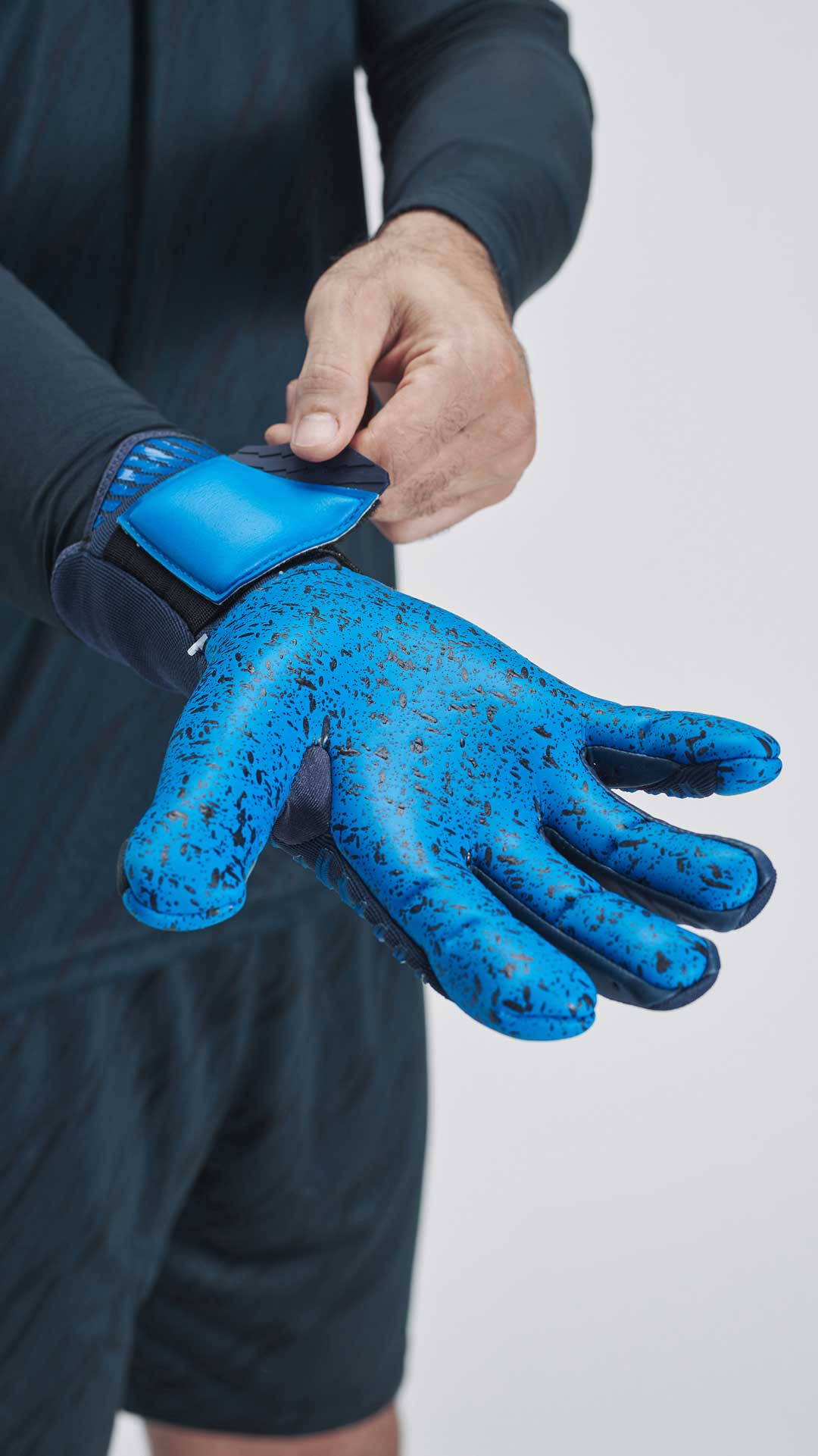 Progressive Goalkeeper Bundle cyan/white